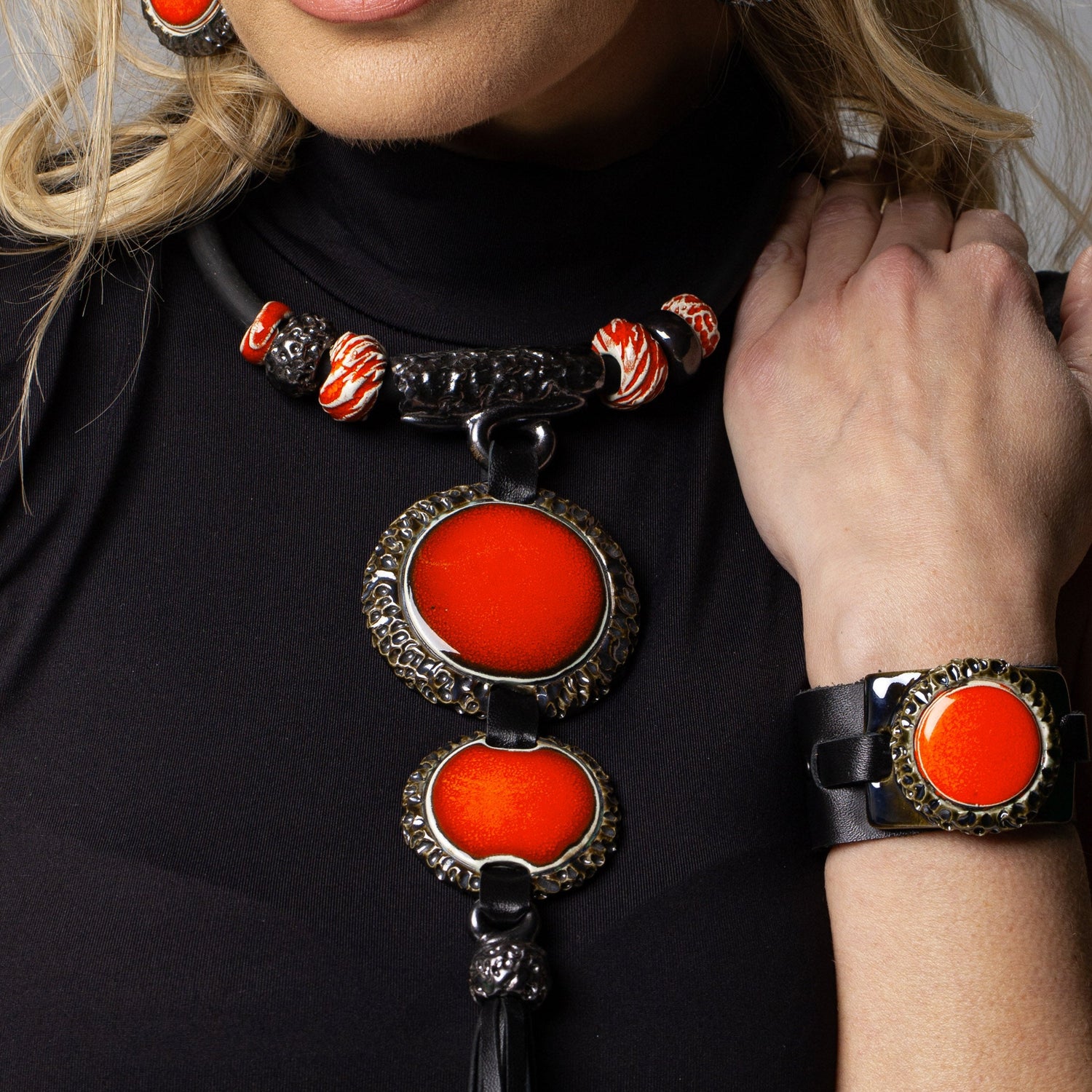 ORANŽINIAI PAPUOŠALAI