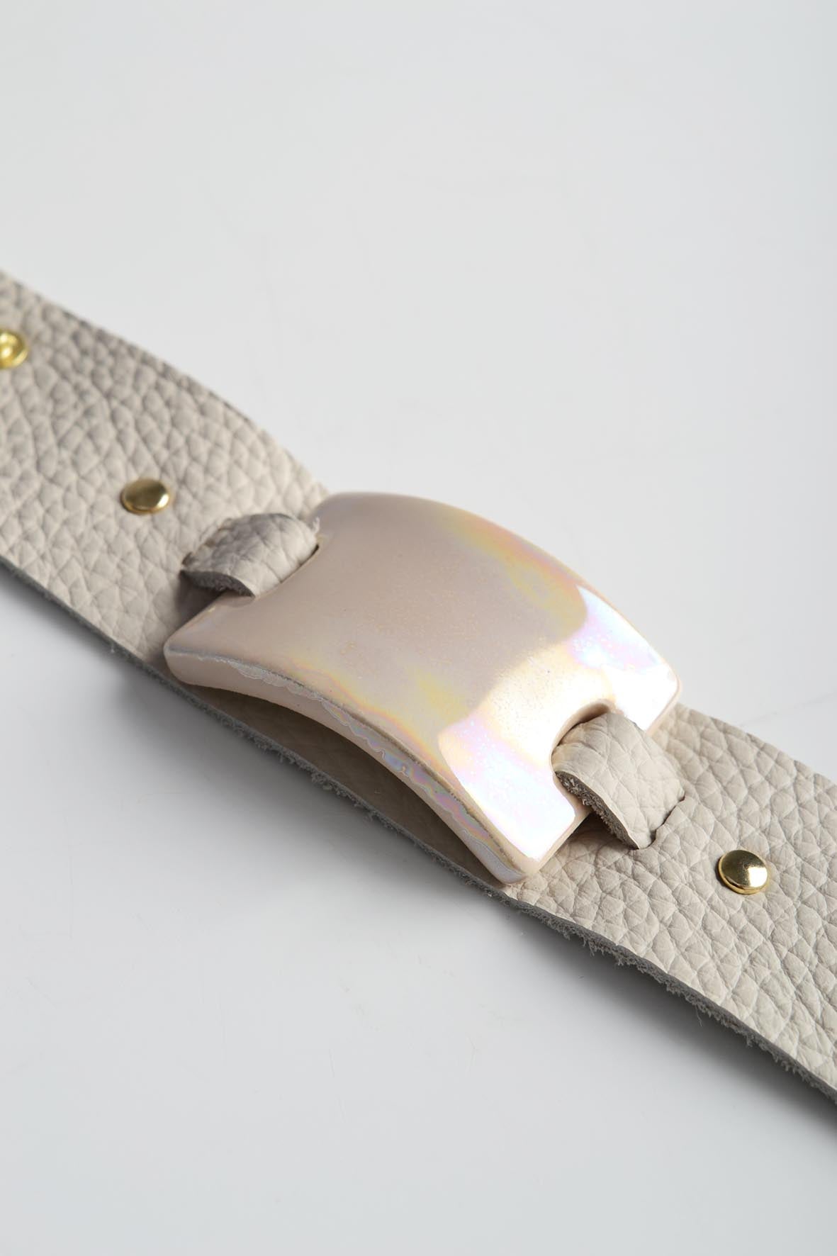 Adjustable Leather Bracelet with Cream Ceramic Element