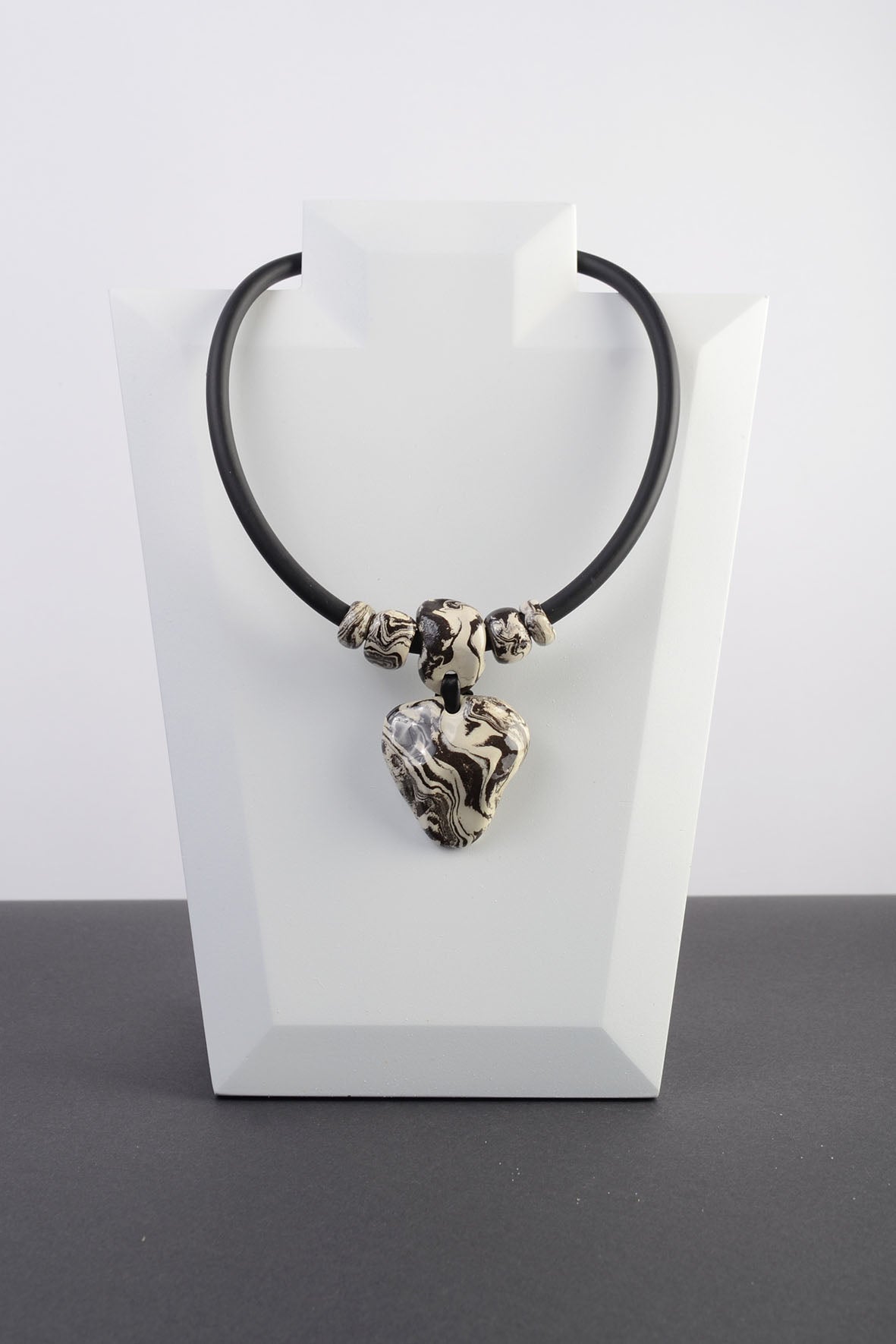 Asymmetrical Necklace For Women Marble Decor 