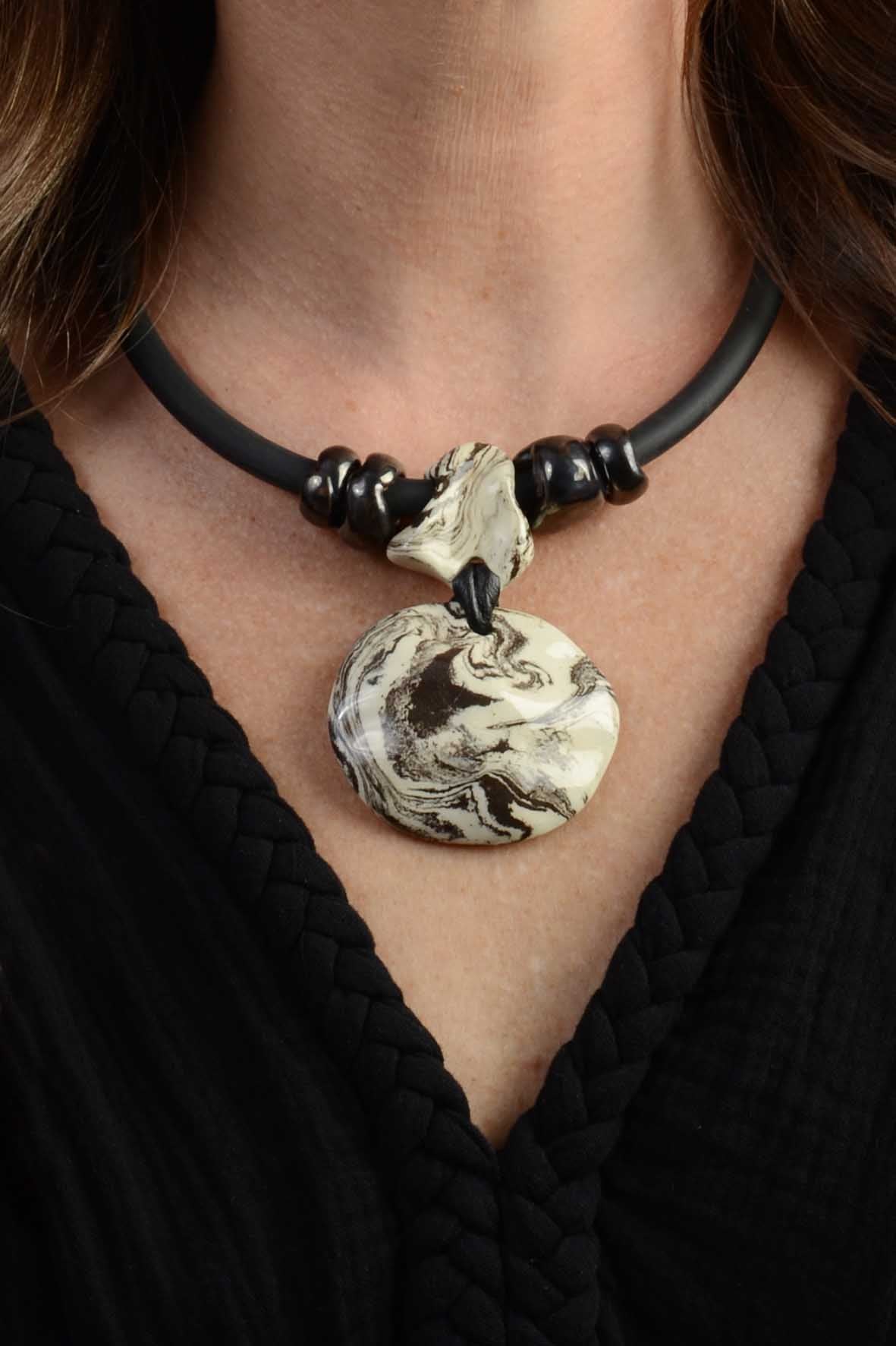Asymmetrical Necklace For Women Marble Decor 