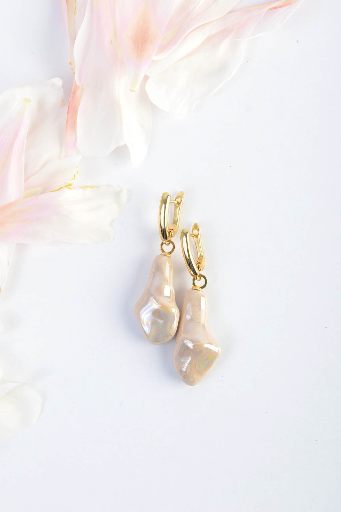 Beige Mismatched Earrings