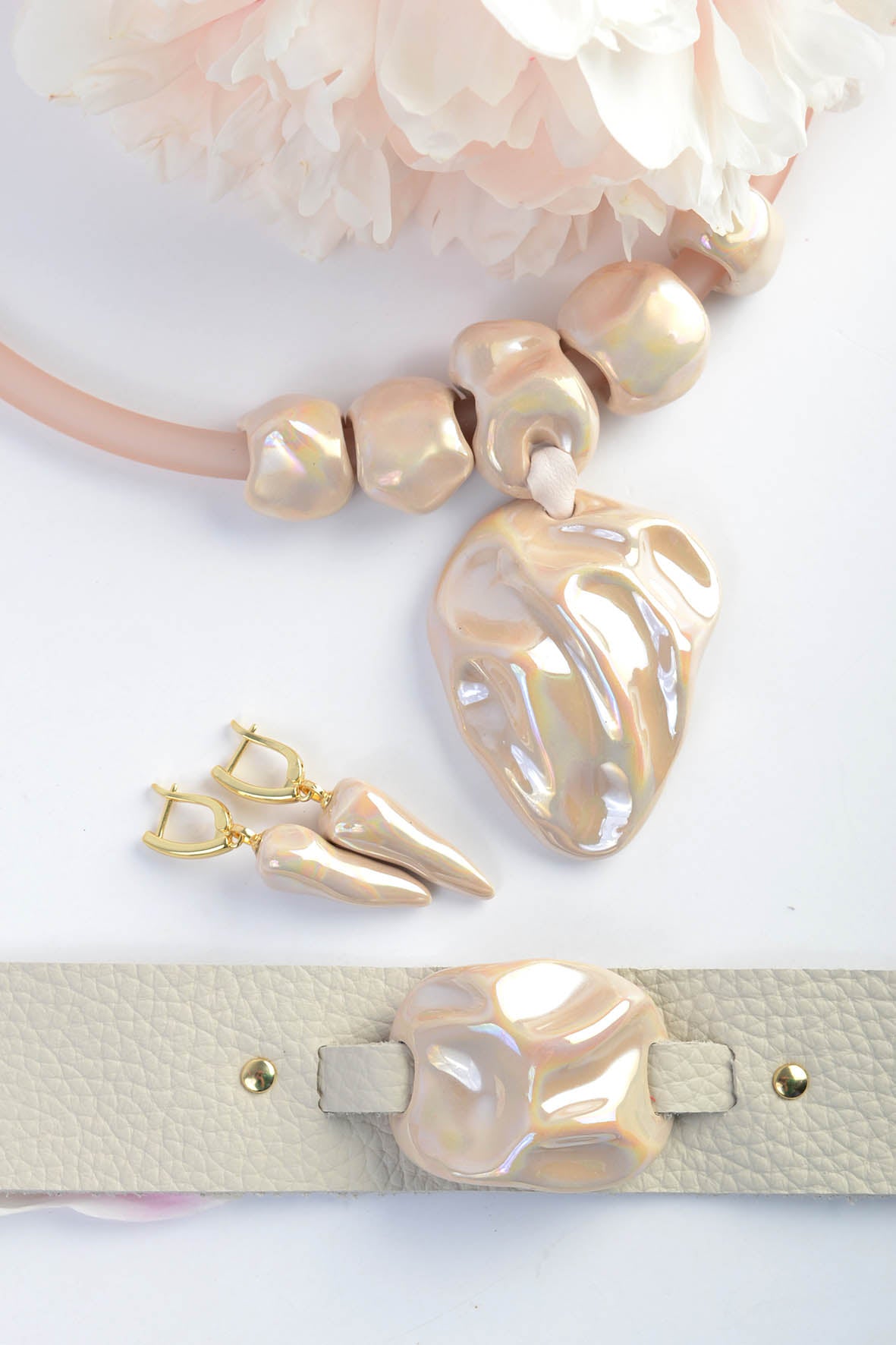 Beige Mismatched Earrings