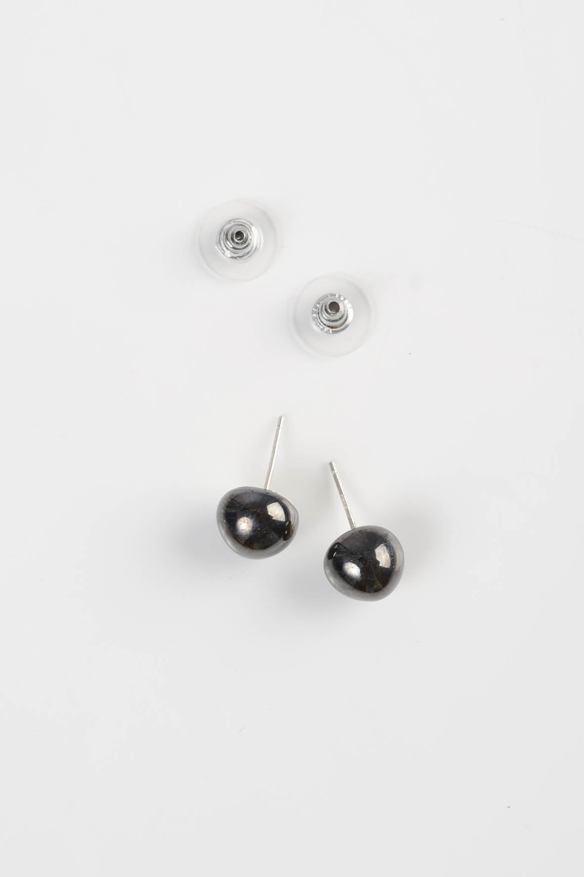 Black Small Stud Earrings