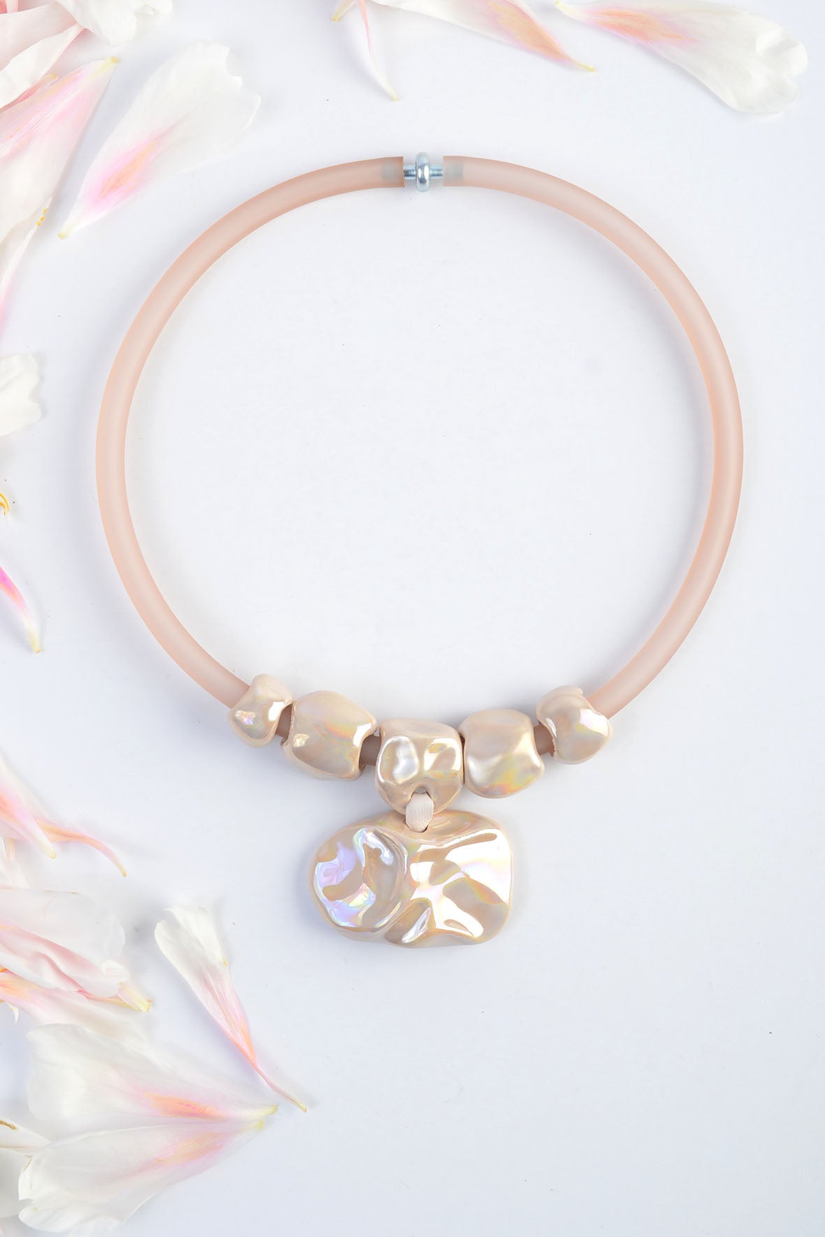 Ceramic Pendant Necklace Beige