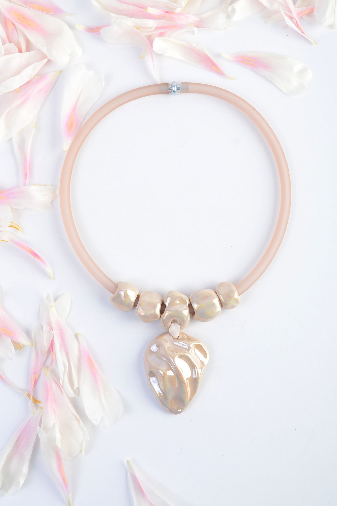 Ceramic Pendant Necklace Beige