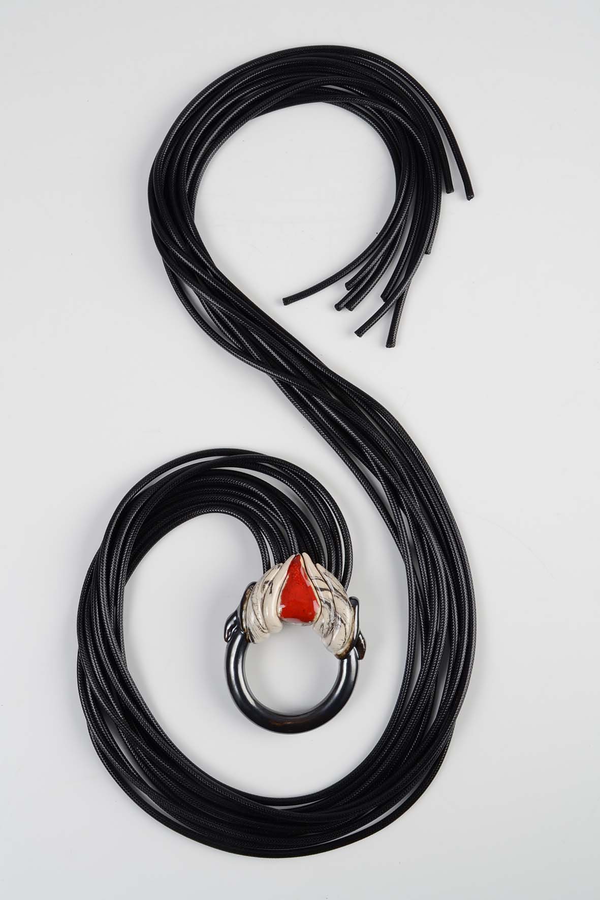 Dual-Color Alternative Necklace ing-ring