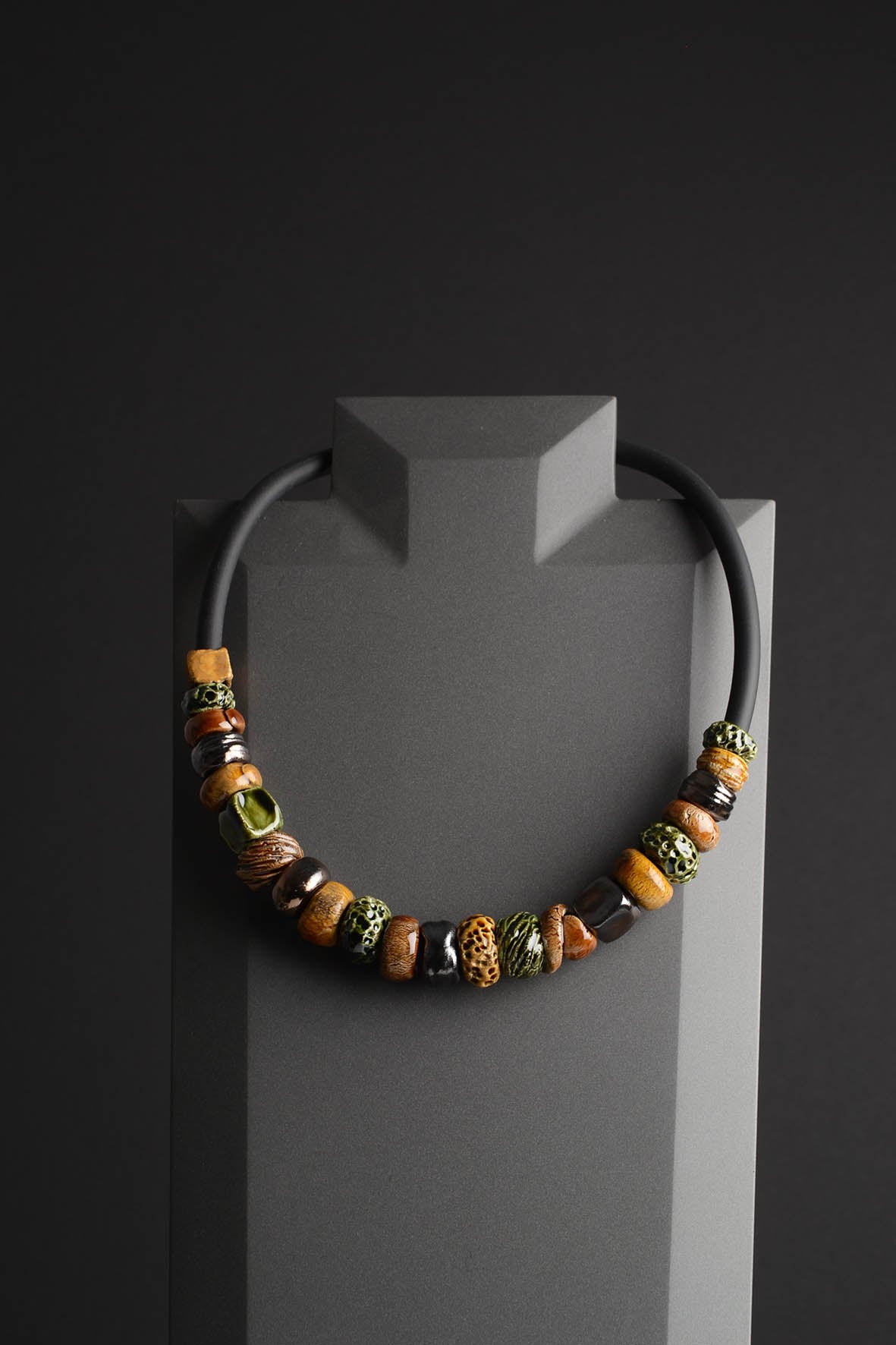 Green Beads Necklace – Oversize Ceramic Jewelry for Women