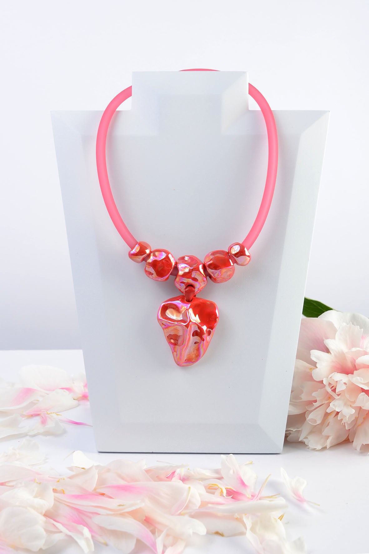 Luxury Red Necklace With Large Pendant