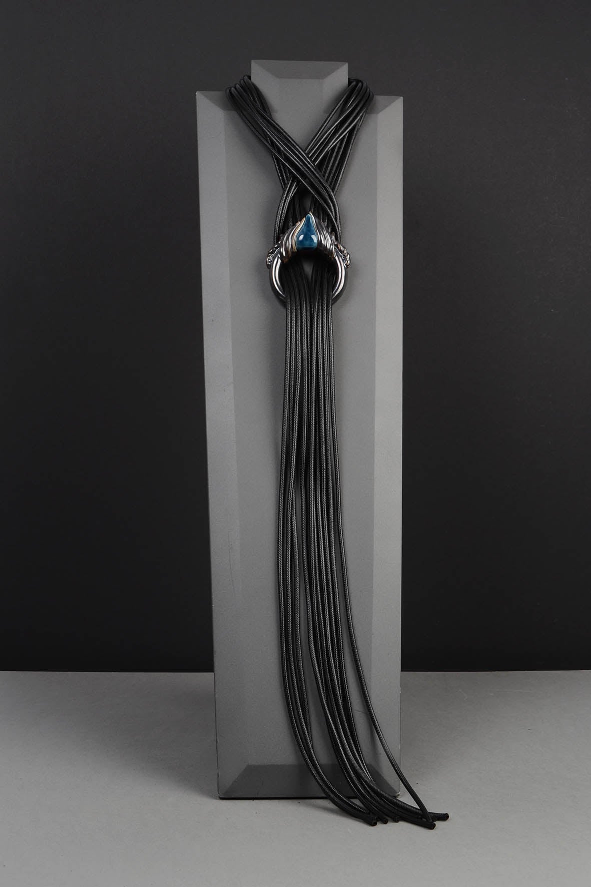 Multifunctional Necklace - ing-ring With Blue & Burgundy