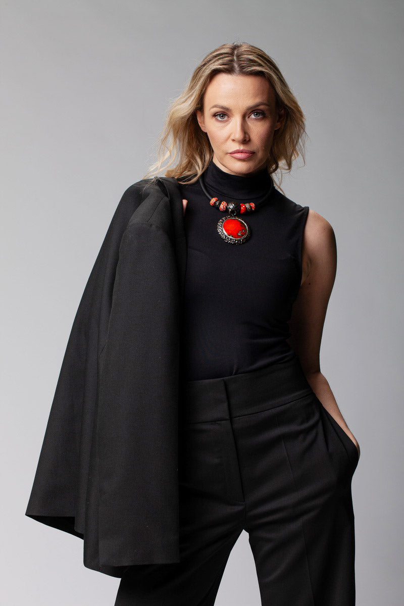 Women Orange Pendant – Edgy Ceramic Necklace