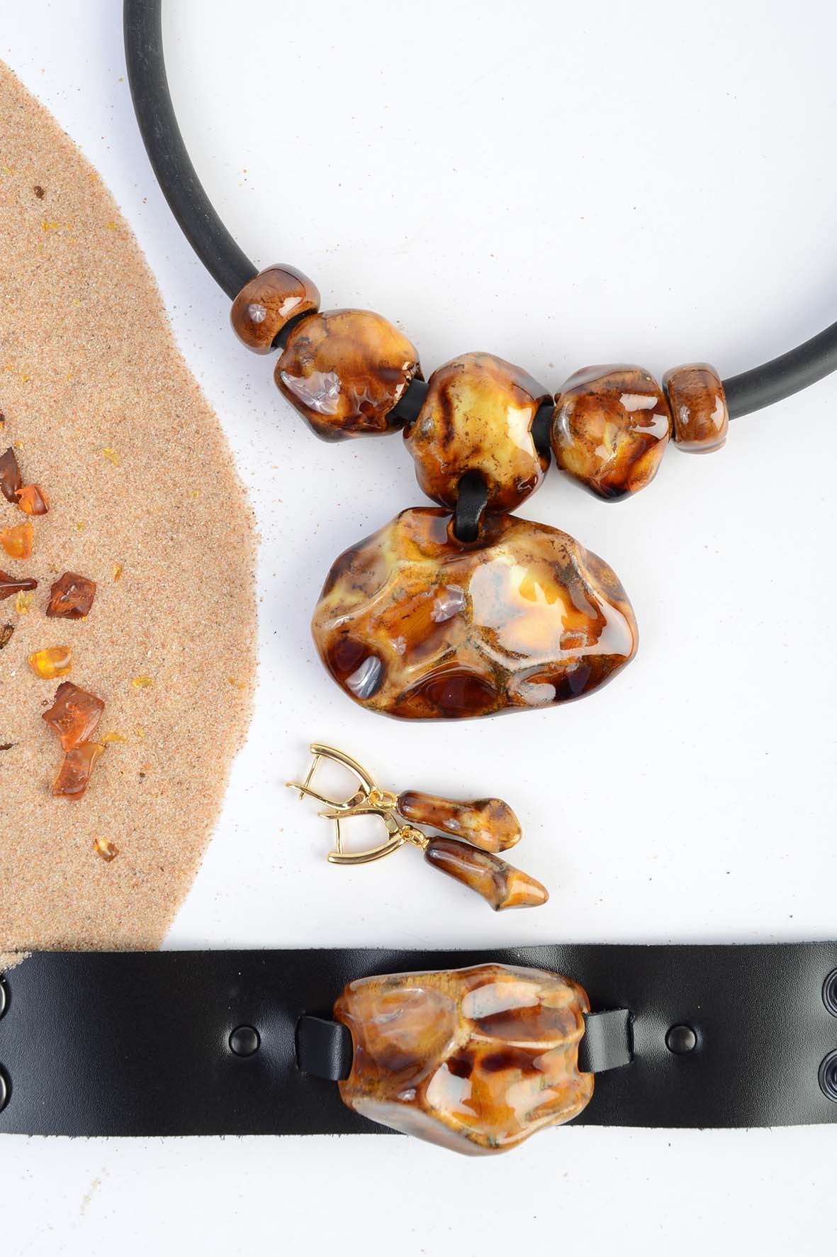 Rustic Necklace With Brown Ceramic Pendant