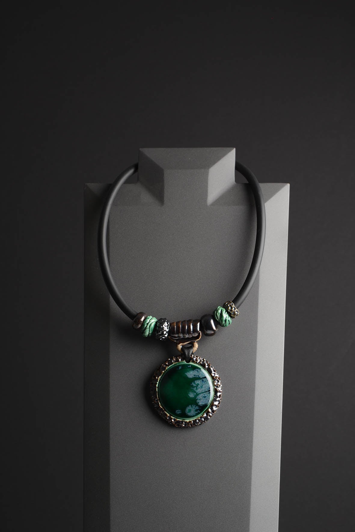 Women Bright Green Necklace Pendant